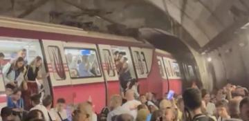 Derailment on Istanbul metro line injures three passengers