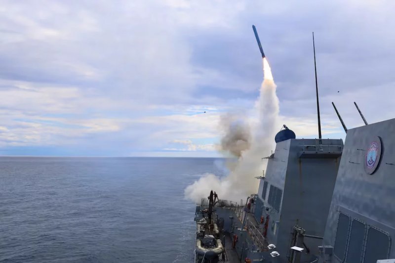 Iranian army says it fired warning shots at US warships in Sea of Oman 