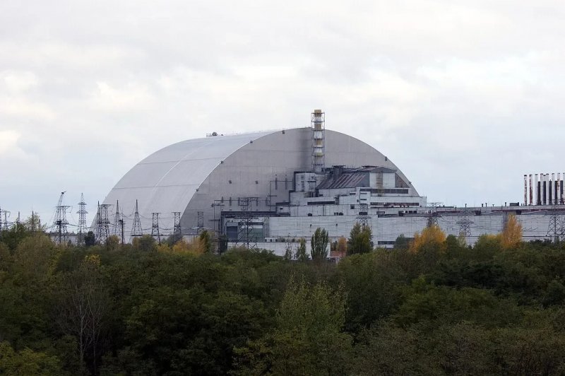 Drone strike damages spent fuel facility in Chornobyl zone