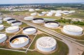 Oil prices dip as US-Iran talks weigh on markets