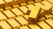Gold seen reaching new records as Russia cuts reserves