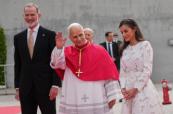 Pope Leo starts Spain visit -  VIDEO 