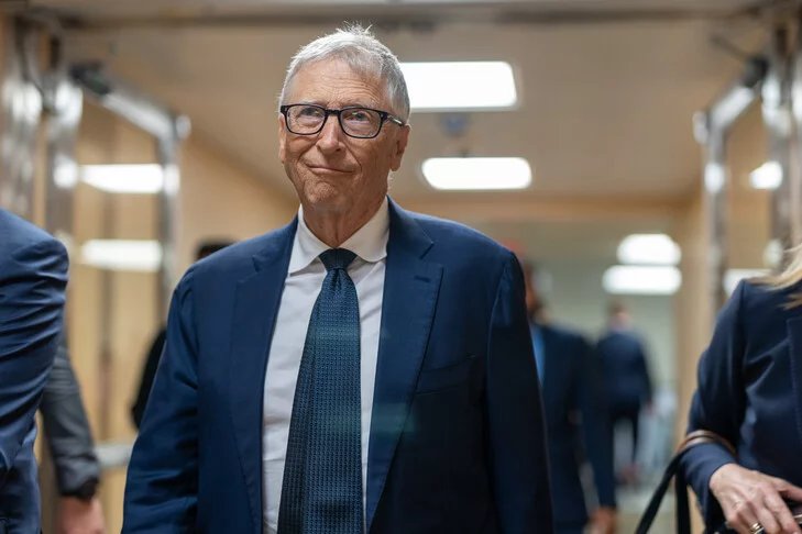 Bill Gates reveals Epstein tried to blackmail him