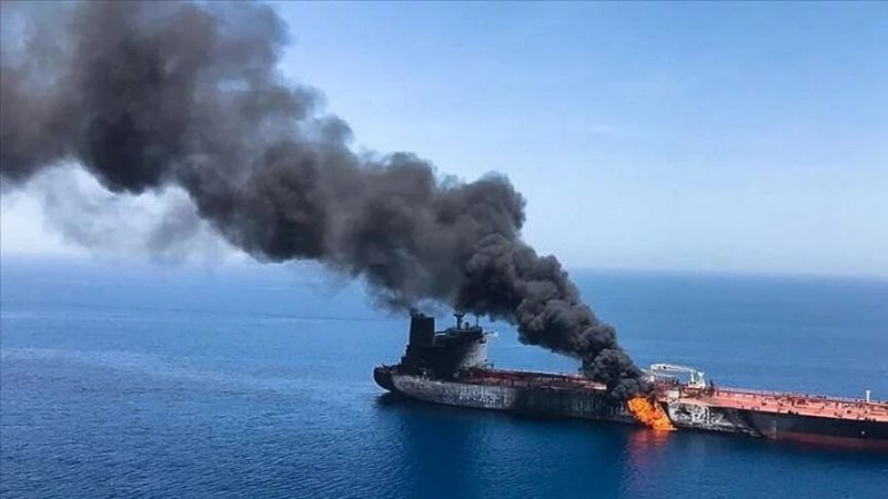 India reports vessel incident off Oman amid regional maritime tensions