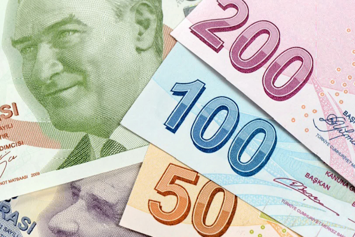 Turkish lira hits new high
