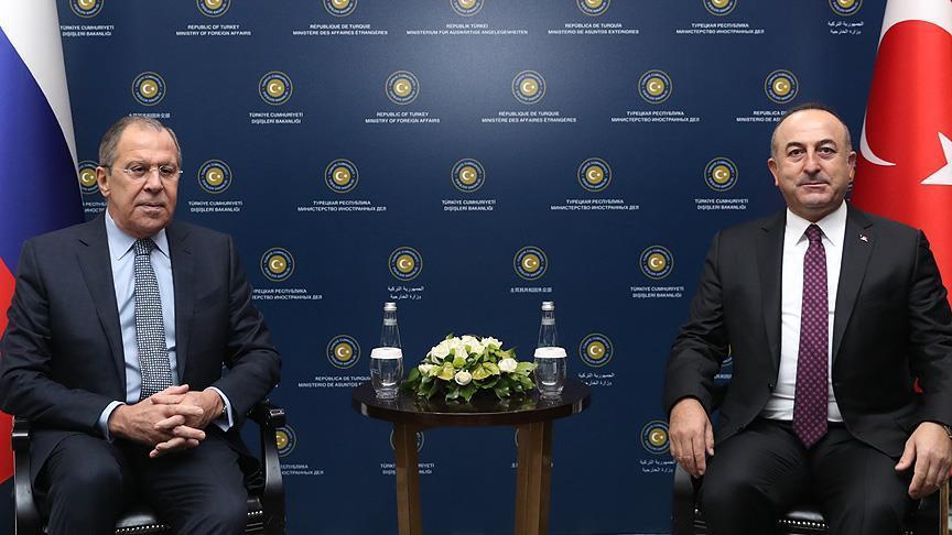 Turkish, Russian FMs discuss Syrian issue over phone