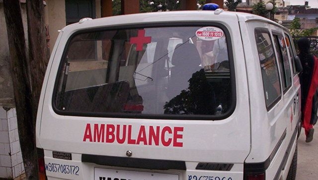 18 children feared dead after school bus collides with truck in India