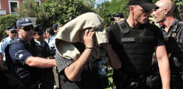 Turkey issues arrest warrants for 8 soldiers after Greece rejects extradition