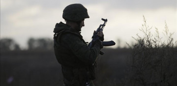 Ukraine says pro-Russian separatists kill 5 troops