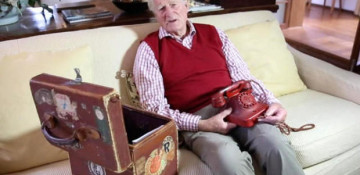 Hitler's phone to be put up for auction