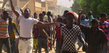 Ethnic clashes in central Mali kill at least 13