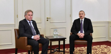 Ilham Aliyev meets Kaspersky Lab CEO in Munich