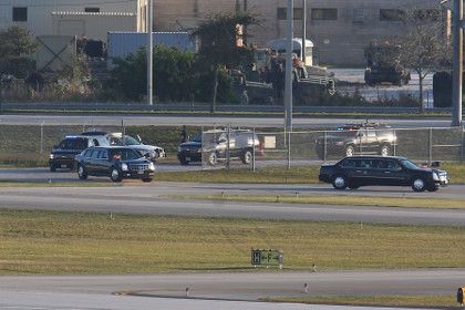 Rock thrown at Donald Trump's motorcade in Florida