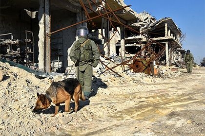 Four Russian servicemen killed in car blast in Syria 