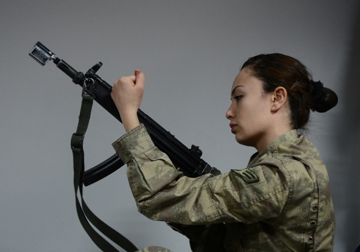 Turkey lifts ban on headscarf in army