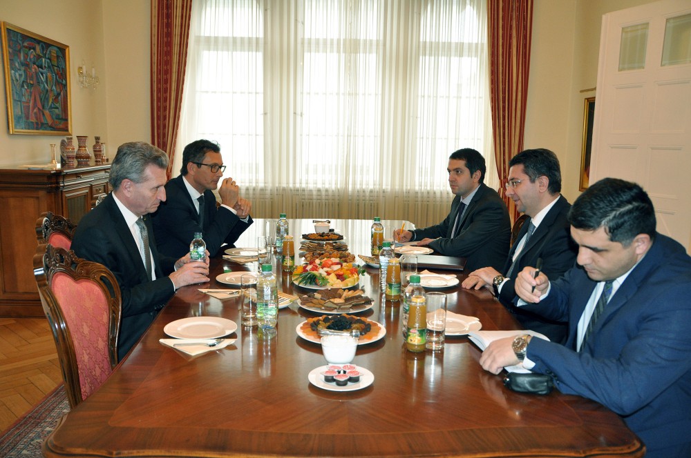 Azerbaijan, Germany discuss cooperation prospects