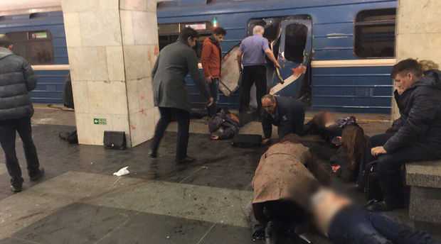 Twin blasts in St. Petersburg metro, 10 killed - PHOTOS