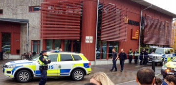 Sweden police say one man arrested after Sweden truck attack