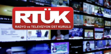 Turkey issues referendum broadcast ban