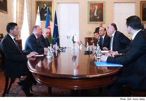 Elmar Mammadyarov met with Maltese Prime Minister