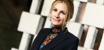 Julia Roberts named world's most beautiful woman by People magazine