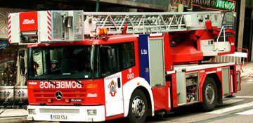Chemical factory fire injures 15 in Madrid