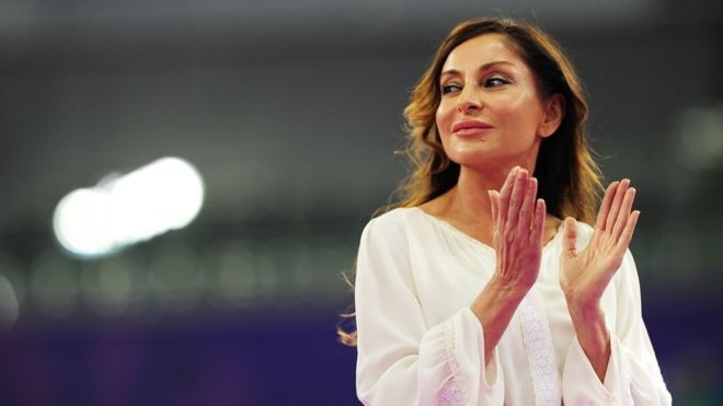 Mehriban Aliyeva awarded wrestling winners