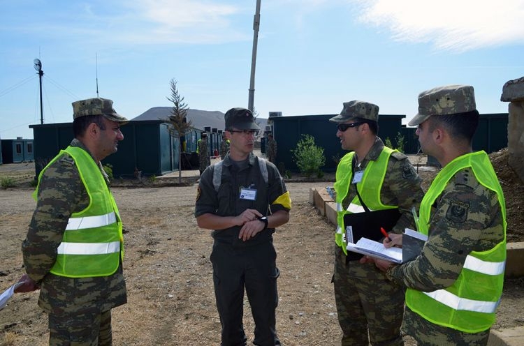 Azerbaijani servicemen undergo exercises as part of NATO programme