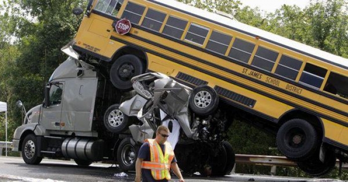 32 kindergarten children injured in south China traffic accident