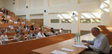 Romania’s Pitesti University wants to have more students from Azerbaijan