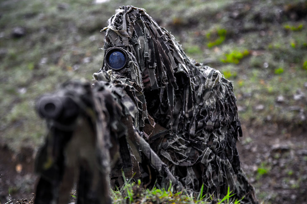 Practical skills of snipers are checked