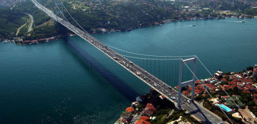 Lights of Fatih Sultan Mehmet Bridge to reflect colors of Azerbaijani flag