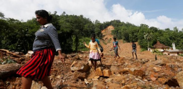 Cyclone aims for Bangladesh as flood toll rises to 164 in Sri Lanka