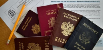 US asks visa applicants for social media handles