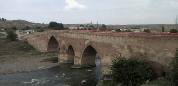 Azerbaijan, Georgia working to improve Red Bridge border crossing point