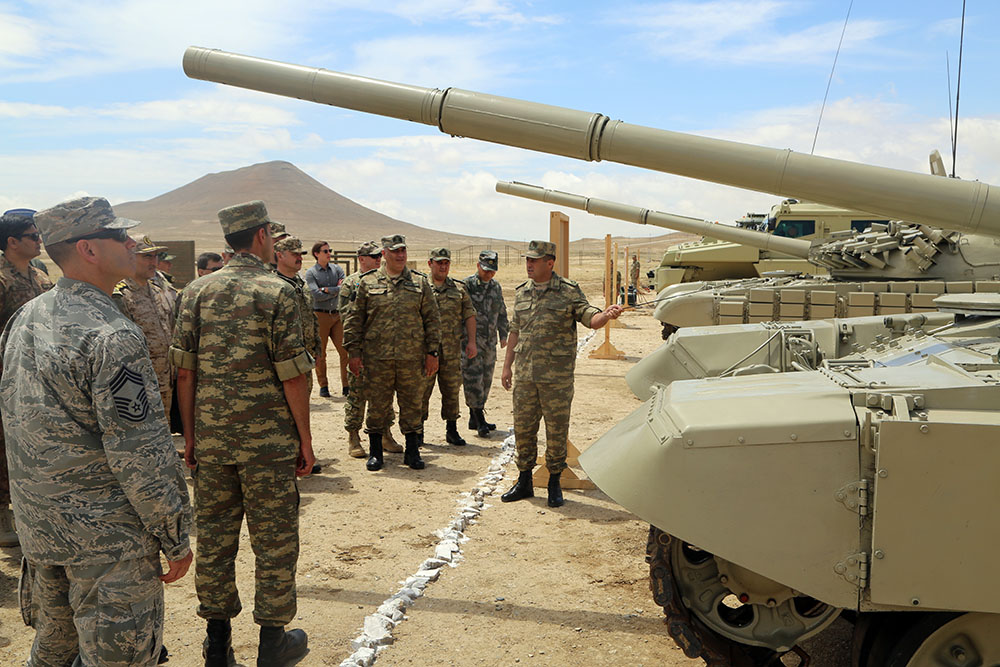 Military Attachés accredited to Azerbaijan visit military unit
