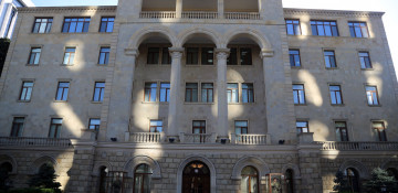 President Ilham Aliyev confers honorary titles on two military servicemen