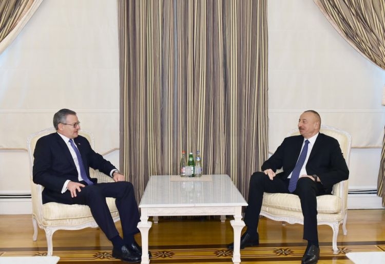 President Ilham Aliyev receives Costa Rican FM