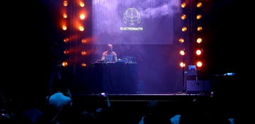 Prisoner performs at electronic music contest in Georgia