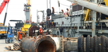 Azerbaijan overhauling dry cargo ship