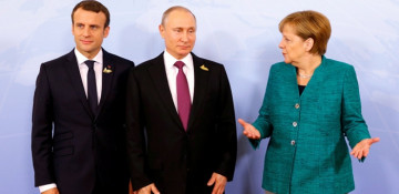 Putin, Macron, Merkel hold working breakfast, discuss Ukraine on G20's sidelines