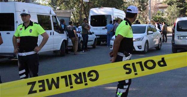 Turkish police kill five in raid on ISIL cell house