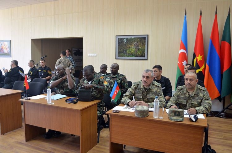Azerbaijani members of tank crew take part in draw of 'Tank biathlon' contest
