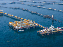 SOCAR commissions new well in Caspian Sea