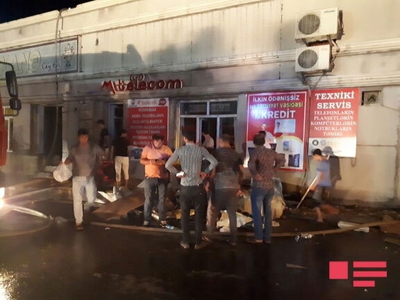 The Ministry of Emergency Situations disseminates information on the fire in Binagadi district