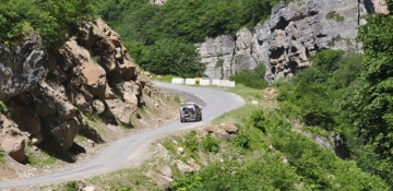 Azerbaijani president allocates AZN 23.3M for restoration of Gakh-Zagatala highway