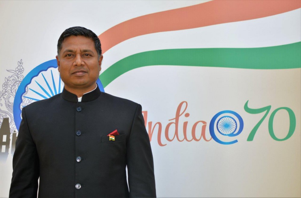 Indian ambassador hails his country`s relations with Azerbaijan