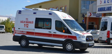 Bomb blast martyrs Turkish guard in southeast