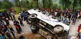 18 injured after bus overturns in Indian-controlled Kashmir