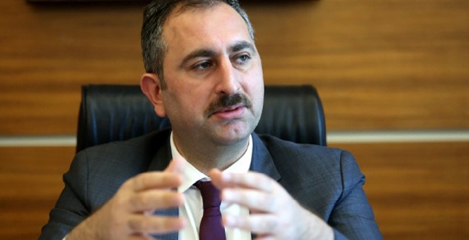 No reply from Germany to Turkey's protest note: justice minister